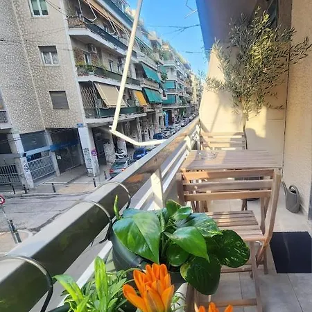 Newly Renovated 7 Min Walk From Acropolis